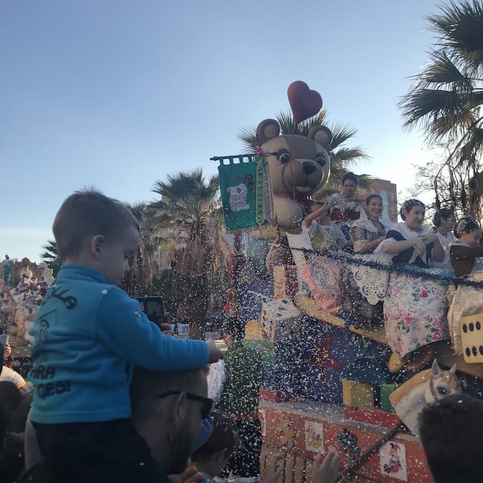 ¡El confeti es el protagonista este día! 🎉🎉🎉